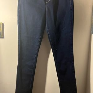 NWOT Maurices Dark Blue Jeans (Medium Regular)